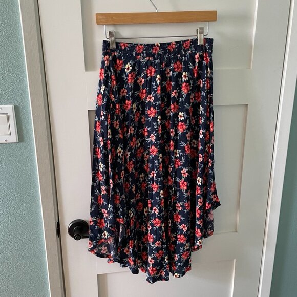 Hollister Long Floral Navy and Red Skirt - Picture 4 of 6